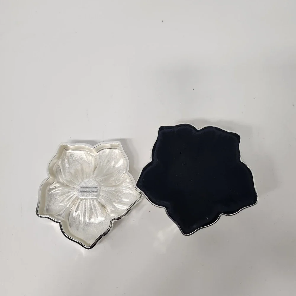 VTG Mirrored Silver Tone Metal Flower Jewelry Box Lidded For You Ease‎ Only Inc